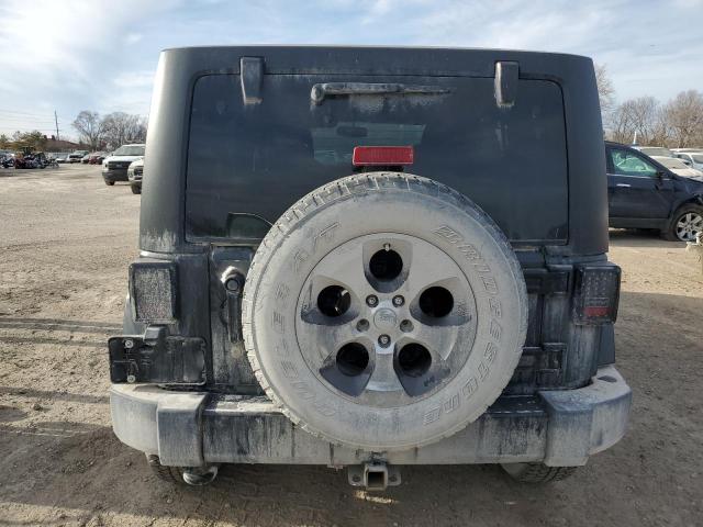 1C4BJWEG5HL564221 Jeep Wrangler Unlimited Sahara