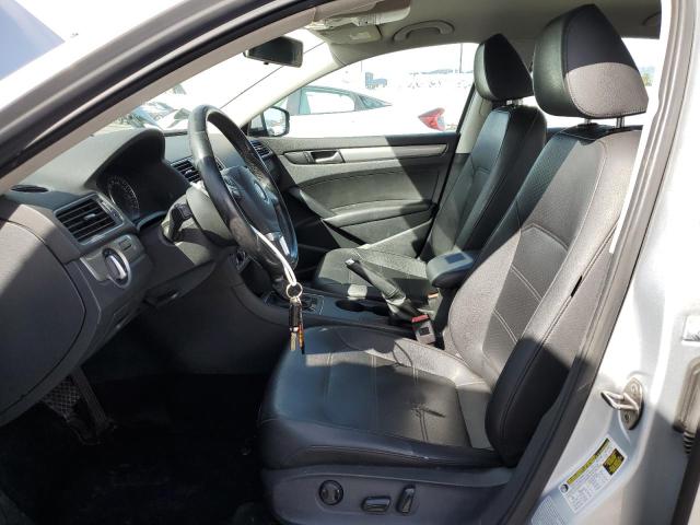 1VWAT7A35FC049986 Volkswagen PASSAT S