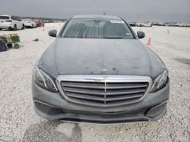WDDZF4JB4HA083456 Mercedes-Benz E 300