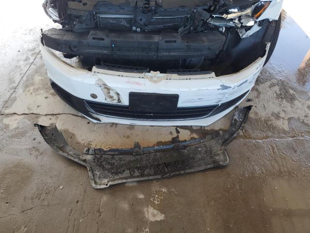 3VWD07AJ5EM335970 Volkswagen JETTA SE