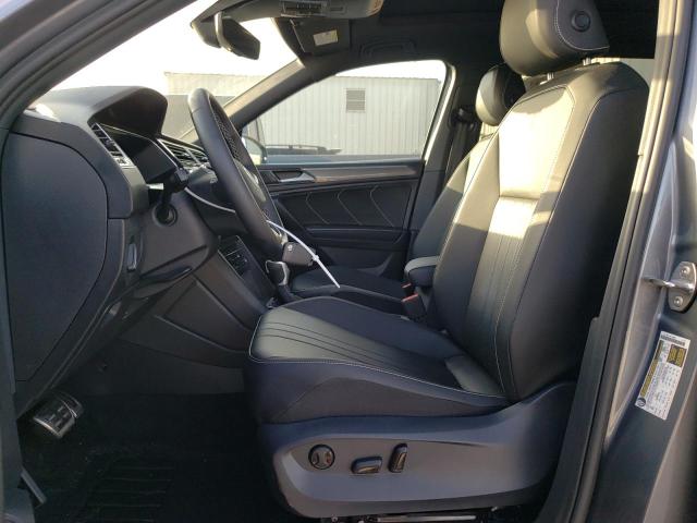 3VVCB7AX5PM087012 Volkswagen Tiguan Se R-line Black