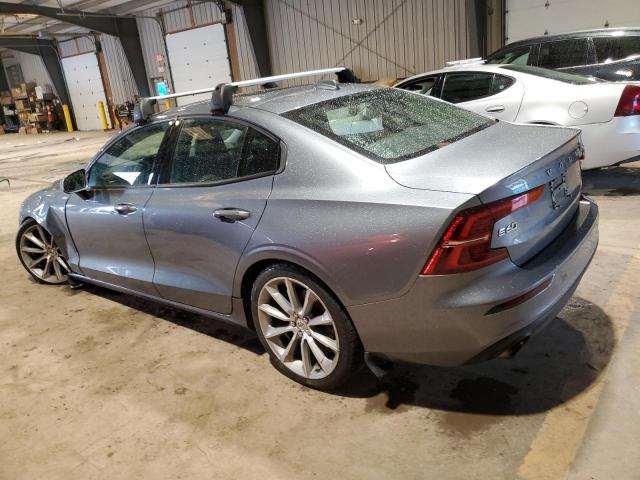 7JRA22TKXLG065281 Volvo S60 T6 Momentum