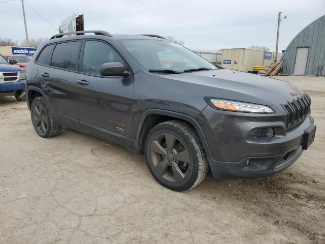 1C4PJMCBXGW301057 Jeep Cherokee Latitude
