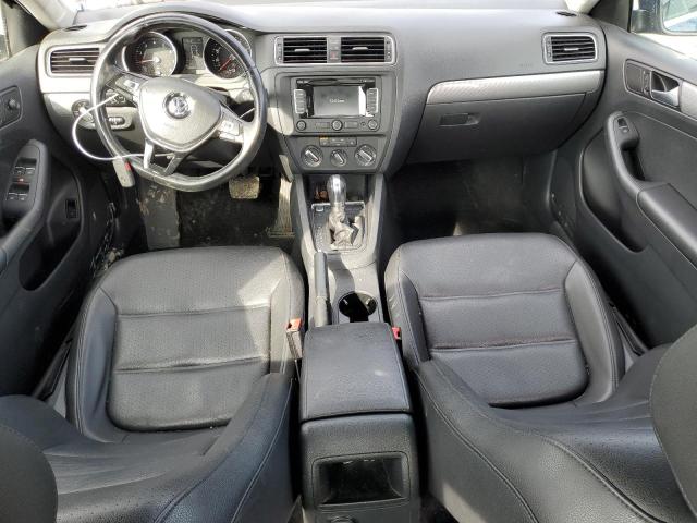 3VWD17AJ3FM233209 Volkswagen JETTA SE