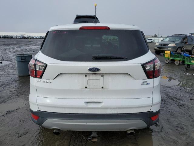 1FMCU9G99HUC88837 Ford ESCAPE SE