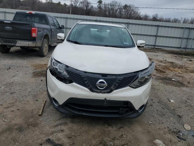 JN1BJ1CP8JW100711 Nissan Rogue Sport S