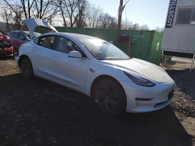 5YJ3E1EB6LF795821 Tesla MODEL 3
