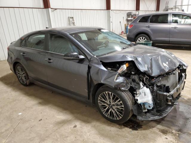 3KPF54AD6NE468883 KIA Forte Gt Line