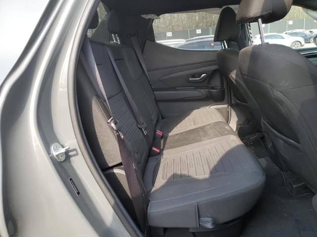 5NTJADAE9NH001680 Hyundai Santa Cruz Se