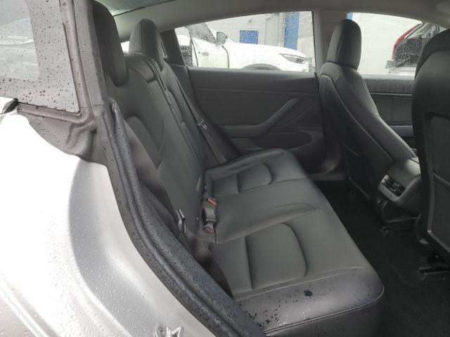 5YJ3E1EB1JF121377 Tesla MODEL 3