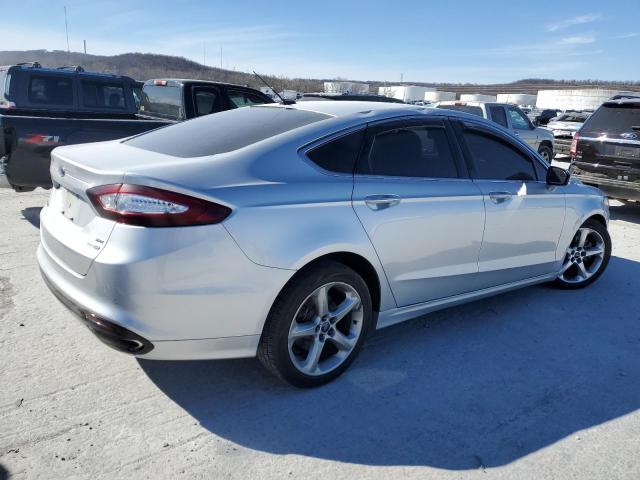 3FA6P0T99GR120475 Ford FUSION SE