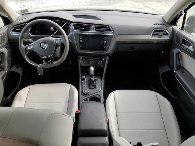 3VV2B7AX0LM096576 Volkswagen TIGUAN SE