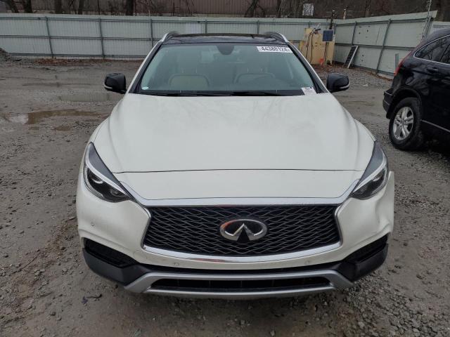 SJKCH5CR9KA006855 Infiniti Qx30 Luxe