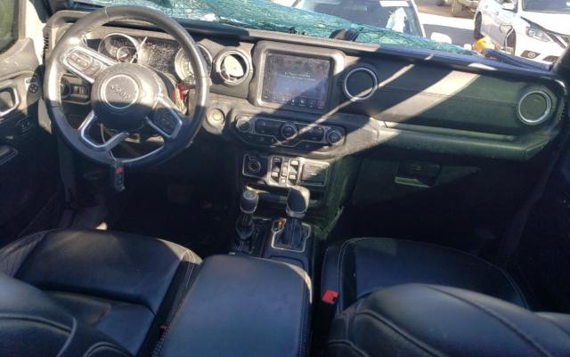 1C4HJXEG7JW249117 Jeep Wrangler Unlimited Sahara