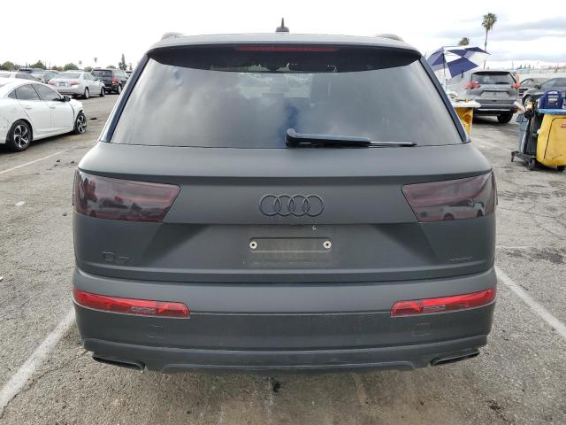 WA1LHAF78HD039546 Audi Q7 Premium Plus