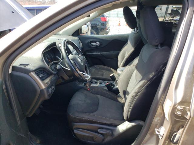 1C4PJLCB5GW288289 Jeep Cherokee Latitude