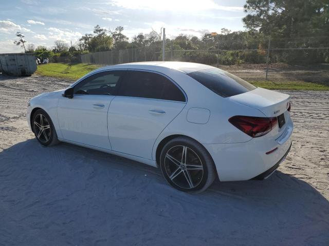 WDD3G4FB5KW021036 Mercedes-Benz A 220 4matic
