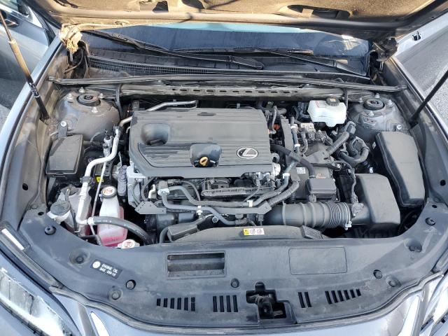 58ACA1C15NU015165 Lexus Es 300h Base