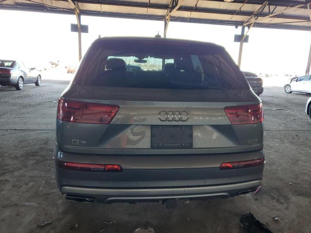 WA1LAAF76JD016678 Audi Q7 Premium Plus