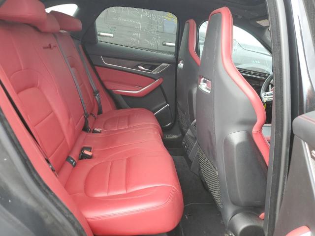 SADCT2FU9MA682861 Jaguar F-pace R-dynamic S
