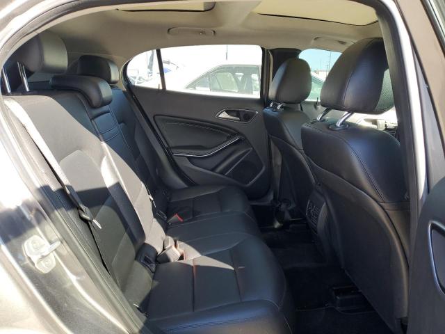 WDCTG4GB8FJ025863 Mercedes-Benz Gla 250 4matic