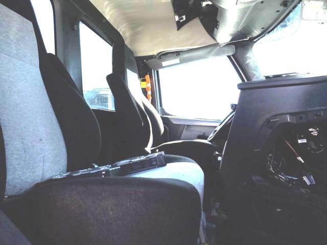 3AKJHLDV5NDNH0695 Freightliner Cascadia 126