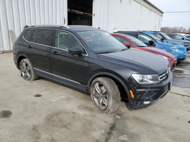 3VV2B7AX0LM096576 Volkswagen TIGUAN SE