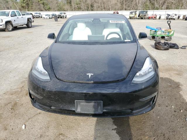 5YJ3E1EBXKF195365 Tesla MODEL 3