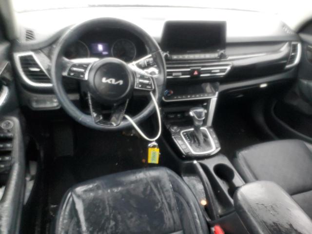 KNDERCAA5P7357504 KIA SELTOS EX