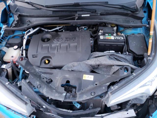 JTNKHMBX9K1060581 Toyota C-HR XLE