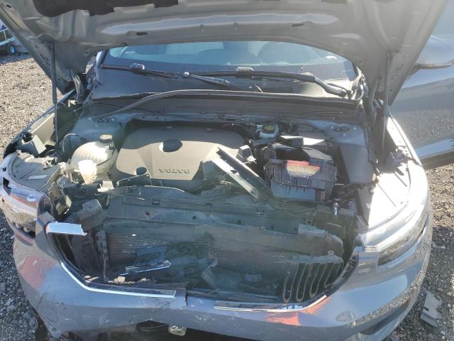 YV4AC2HK7M2414073 Volvo Xc40 T4 Momentum