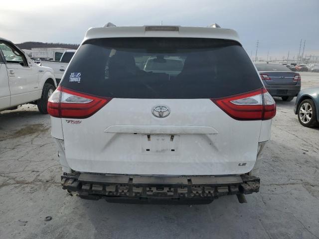5TDKZ3DC8KS997205 Toyota SIENNA LE