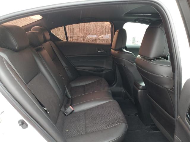 19UDE2F8XGA003358 Acura Ilx Premium