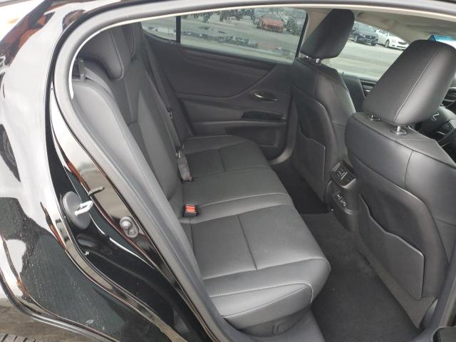 58ADA1C1XRU040170 Lexus Es 300h Base