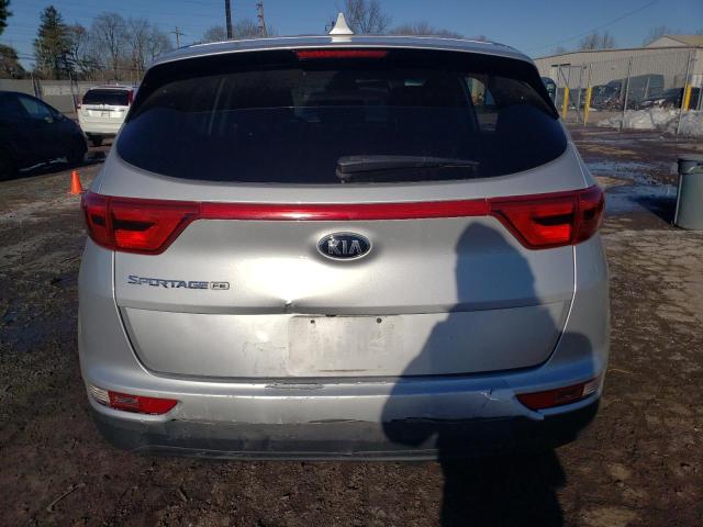 KNDPM3AC1J7381069 KIA Sportage Lx