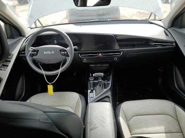 KNDCT3LE8P5037663 KIA NIRO SX