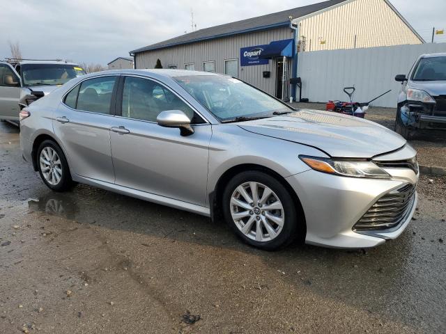 4T1B11HK1JU631282 Toyota CAMRY L
