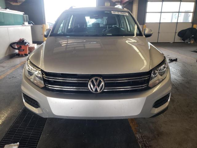 WVGAV7AX0HW511352 Volkswagen TIGUAN S