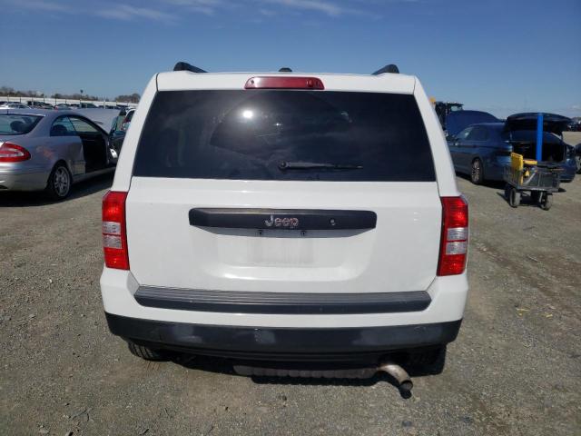1C4NJPBA0GD760465 Jeep Patriot Sport