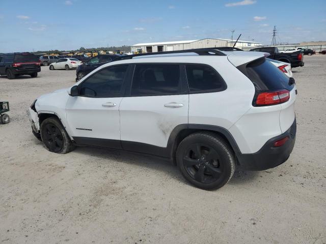 1C4PJLCBXJD621007 Jeep Cherokee Latitude
