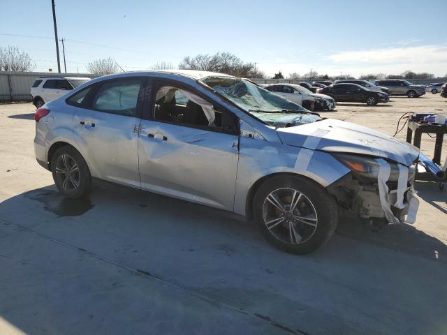 1FADP3FE2HL307560 Ford FOCUS SE
