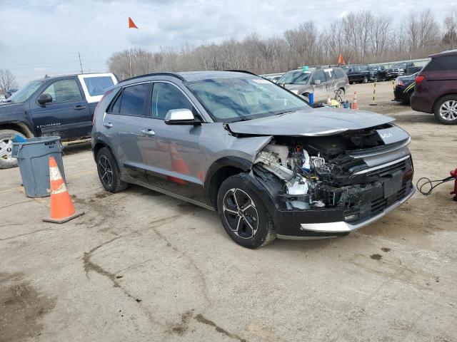 KNDCT3LE8P5037663 KIA NIRO SX