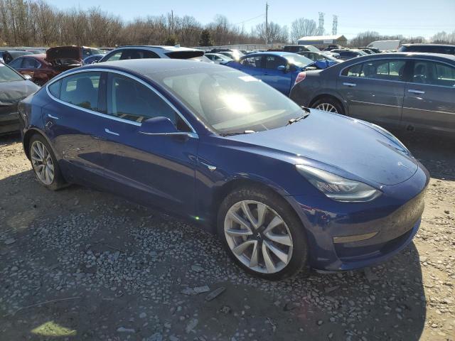 5YJ3E1EB3KF364884 Tesla MODEL 3