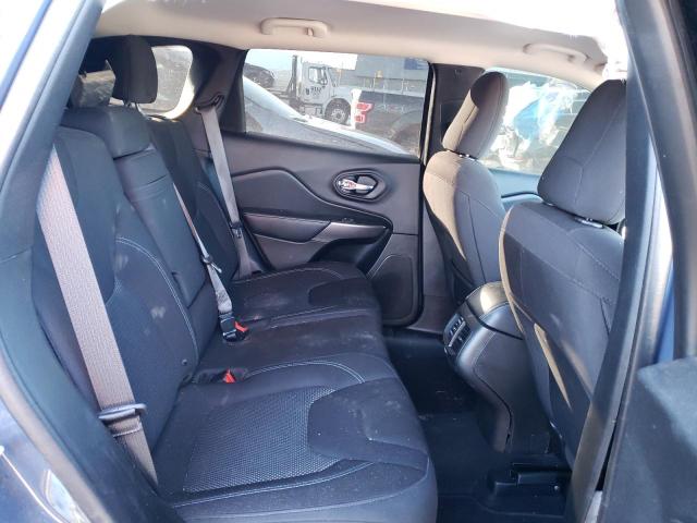 1C4PJMCX2KD371622 Jeep Cherokee Latitude