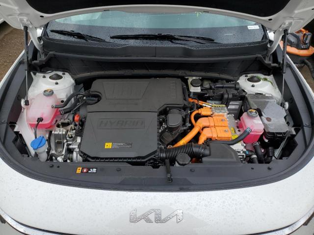 KNDCP3LE1P5096588 KIA NIRO LX