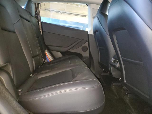 7SAYGDEE8PF824840 Tesla Model Y