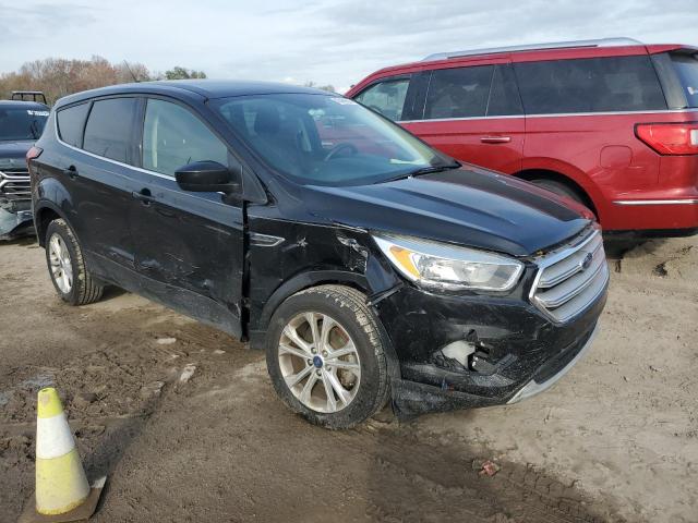 1FMCU0GD1KUB20987 Ford ESCAPE SE