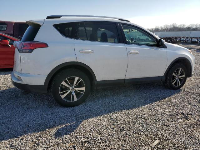 JTMRFREV8GJ080599 Toyota Rav4 Xle