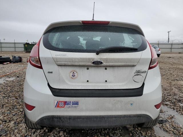 3FADP4EJ1FM118625 Ford FIESTA SE