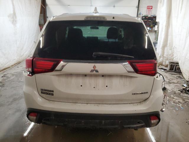 JA4AZ3A31KZ004815 Mitsubishi Outlander Se